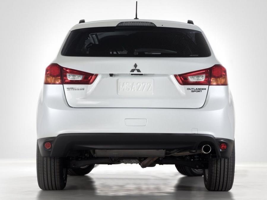  Mitsubishi Outlander Sport 2013 года  (фото 4 из 83)